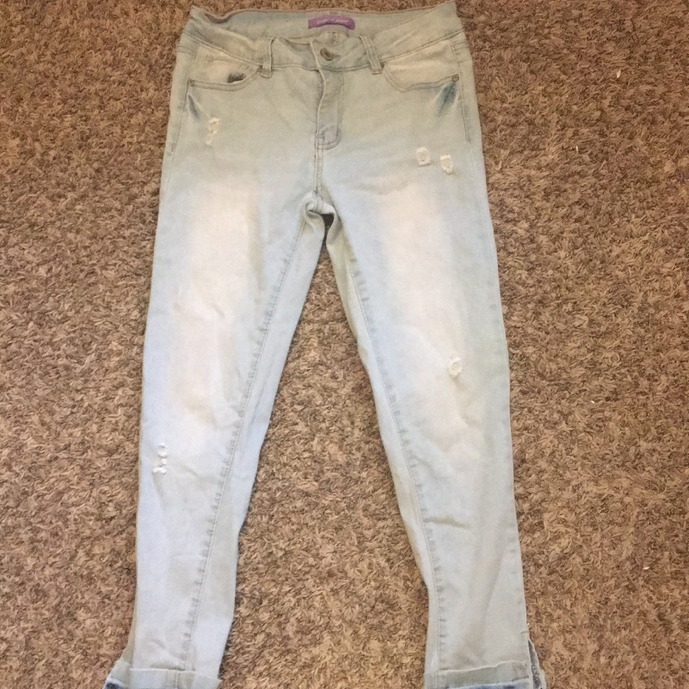Faded blue skinny jeans